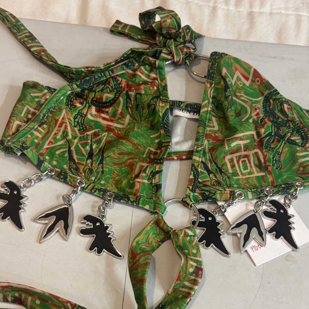 #30 Green Patterned Bikini with Silver Charms - Picture 4 of 5